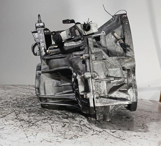 PK4006 RENAULT Caja de cambios manual completa  comprar en Jaén