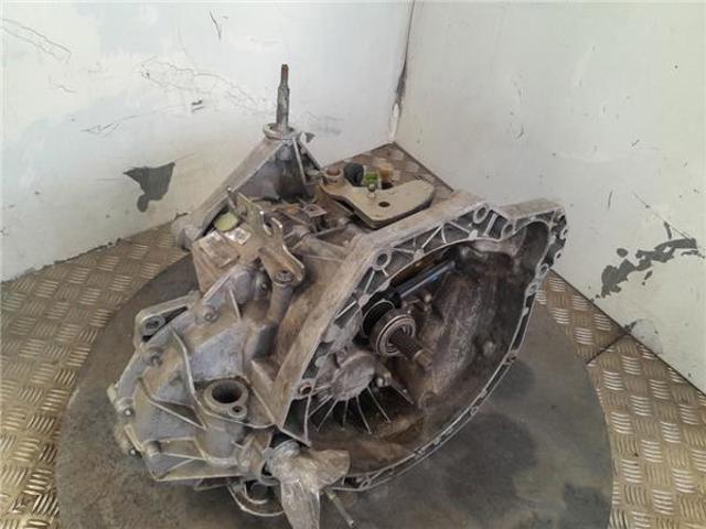 RENAULT PK6011 Caja de cambios manual completa  disponible Valladolid