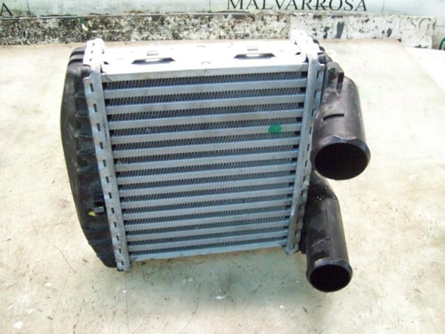 Q0003007V005000000 Mercedes