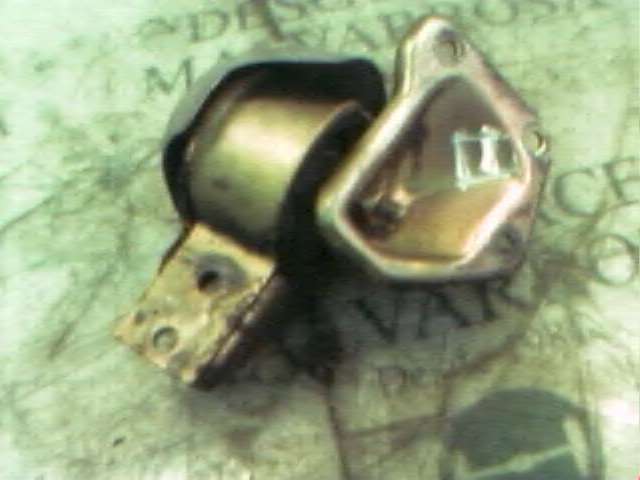 Soporte de motor derecho Q0003144V015000000 MERCEDES