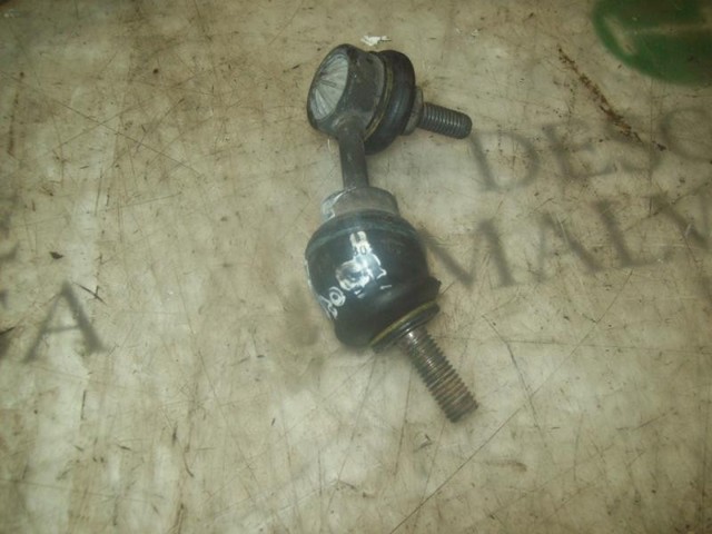 Soporte de la barra estabilizadora delantera Q0005102V004000000 MERCEDES