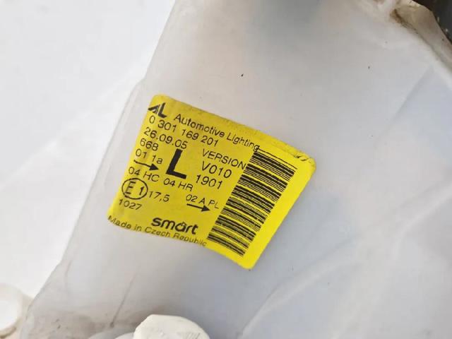 Q0013464V003000000 MERCEDES Faro izquierdo  disponible Ourense