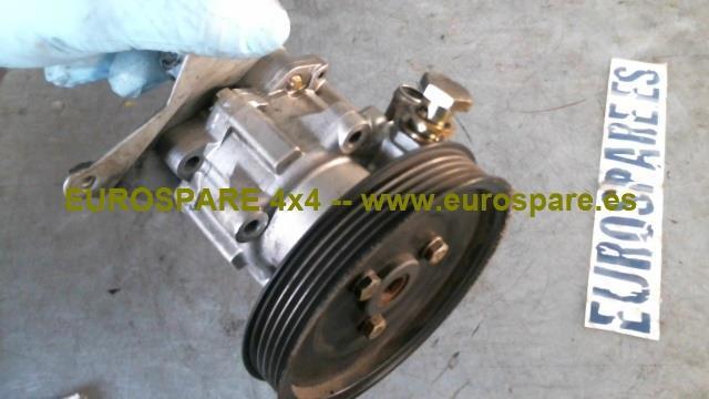 QVB101452 Bomba de dirección asistida  disponible Utrera