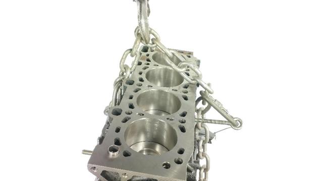 R2AA02200 MAZDA Motor completo  en stock Huelva