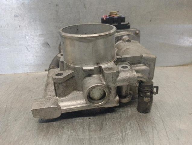 R2AA136B0 Mazda