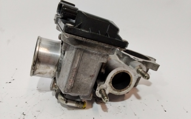 MAZDA R2AA136B0 Cuerpo de aceleración completo  comprar en Murcia