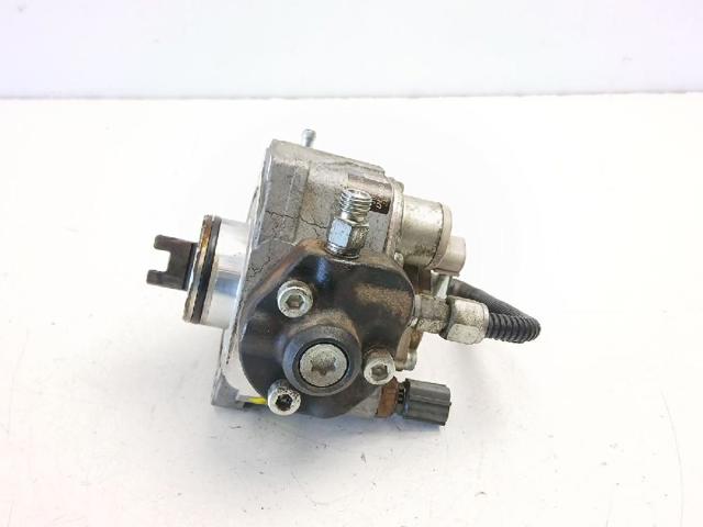 R2AA13800 Bomba inyectora  en stock Granada