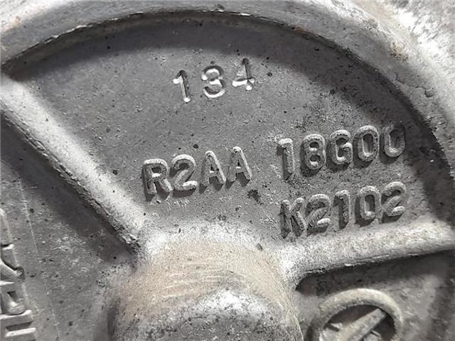 MAZDA R2AA18G00 Bomba de vacío comprar Barcelona