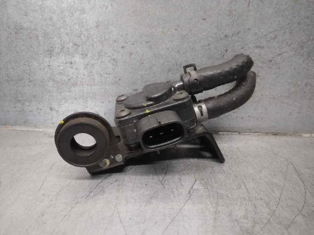 R2AX182B5 Mazda