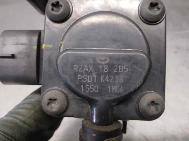 R2AX182B5 Mazda