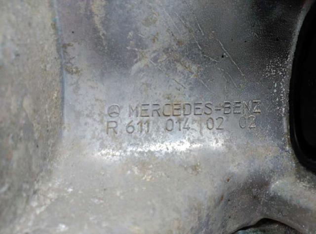 R6110140202 Cárter de aceite del motor  comprar en Reus