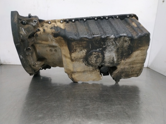 R6110140402 Mercedes