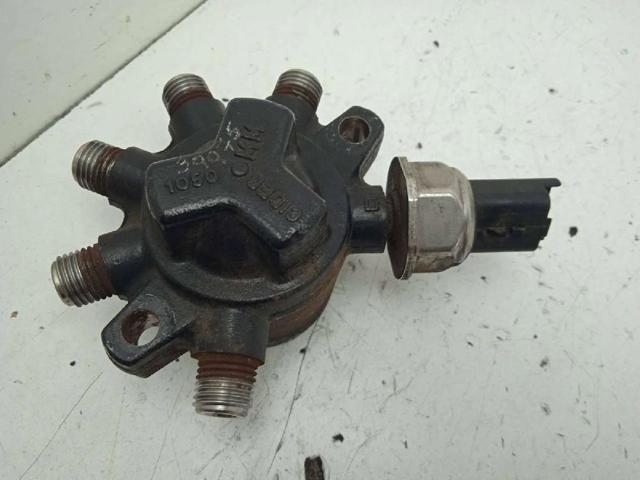 FORD R9144Z020D Rampa de combustible  en stock Salamanca