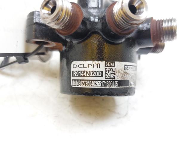 R9144Z020D Rampa de combustible comprar Girona