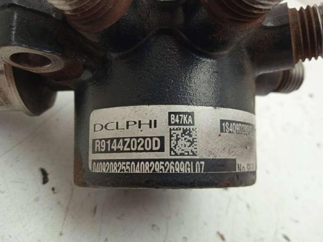 R9144Z020D FORD Rampa de combustible  comprar en Oviedo