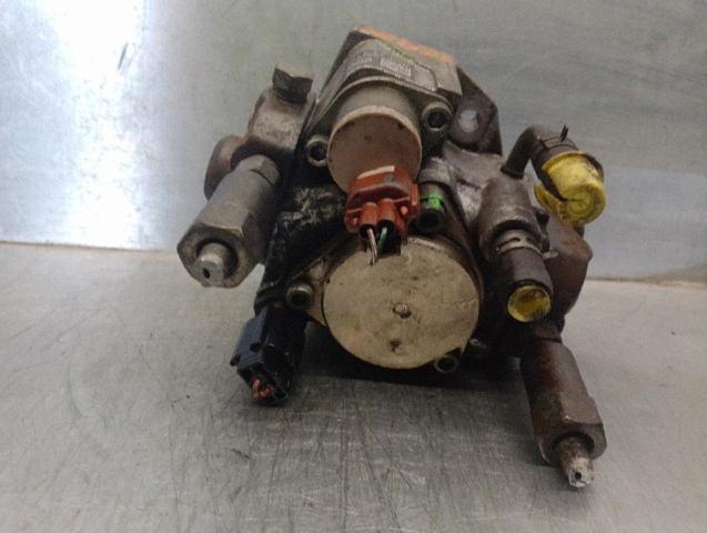 RF7J13800A Bomba de alta presión de combustible  comprar en Pontevedra