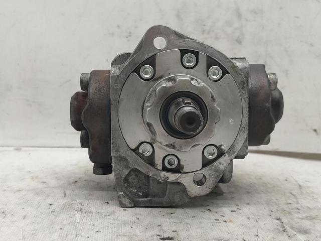 RF7J13800A Mazda