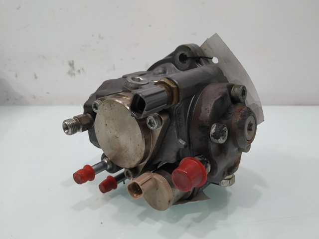 MAZDA RF7J13800A Bomba inyectora  en stock Terrassa