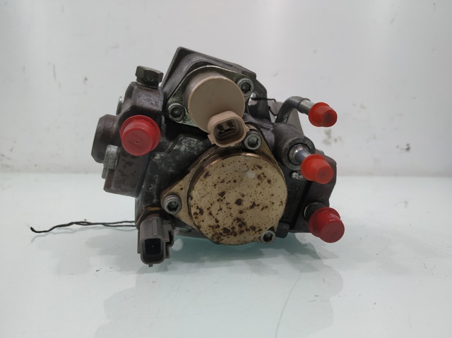 RF7J13800A Bomba inyectora comprar Almería