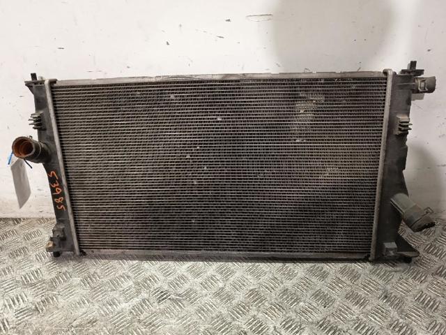 RF7N15200 Radiador de refrigeración del motor  disponible Málaga