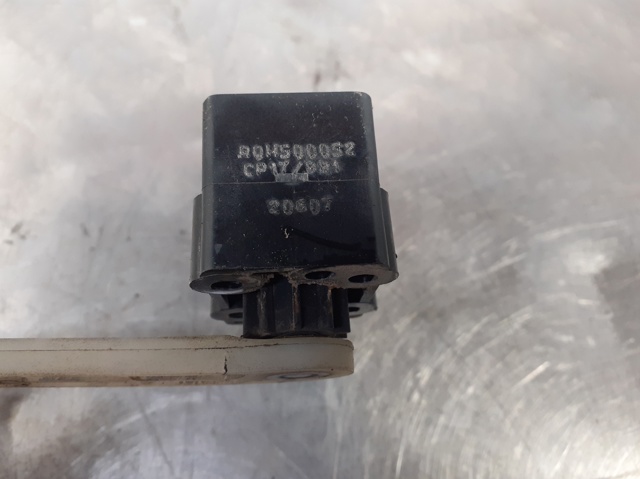 RQH500052 Sensor de nivel de carrocería trasero izquierdo  comprar en Reus