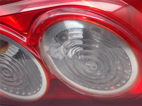 RS1022A01AR00F00 FORD Piloto trasero derecho comprar Alcalá