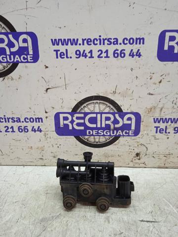 RVH000095 Land Rover