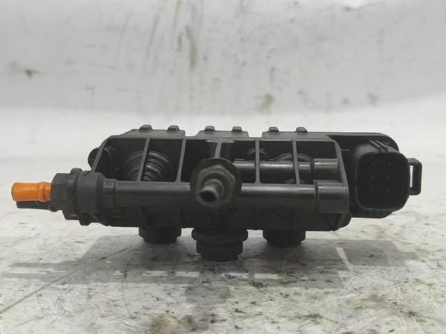 RVH000095 LAND ROVER Bloque de válvulas de suspensión regulable delantero comprar Alcalá