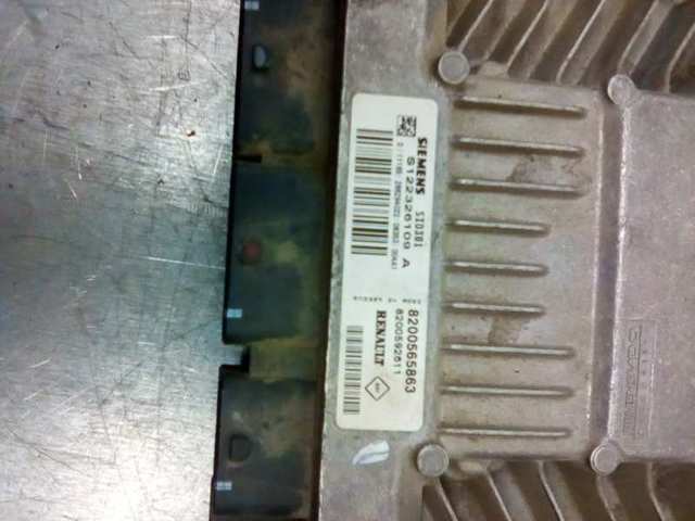 S122326109A Renault (RVI)
