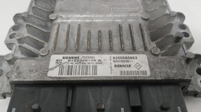 RENAULT S122326109A Unidad de control del motor (ECU)  disponible España