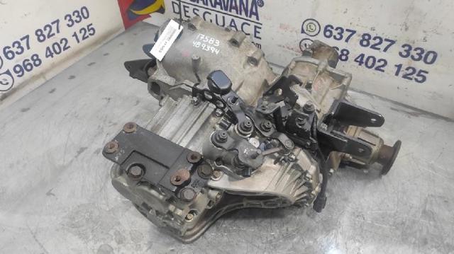 HYUNDAI S614JE Caja de cambios manual completa  comprar en Albacete