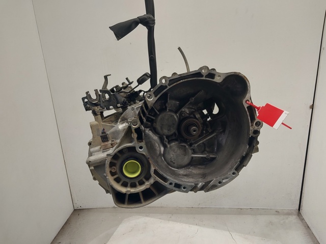 Caja de cambios KIA Carens (FG)