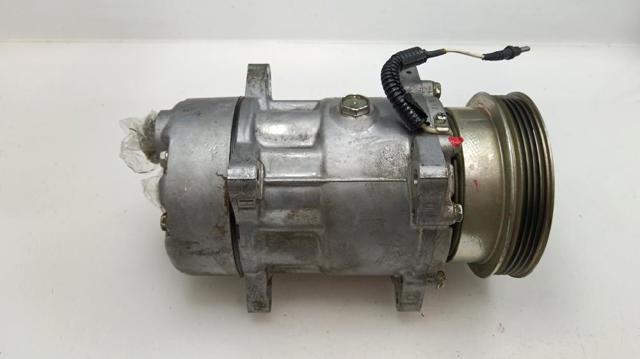 RENAULT SD7V16 Compresor de aire acondicionado  en stock Terrassa