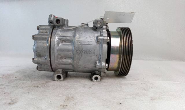 SD7V16 Renault (RVI)