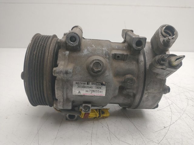 VAG SD7V16 Compresor de aire acondicionado  en stock Terrassa