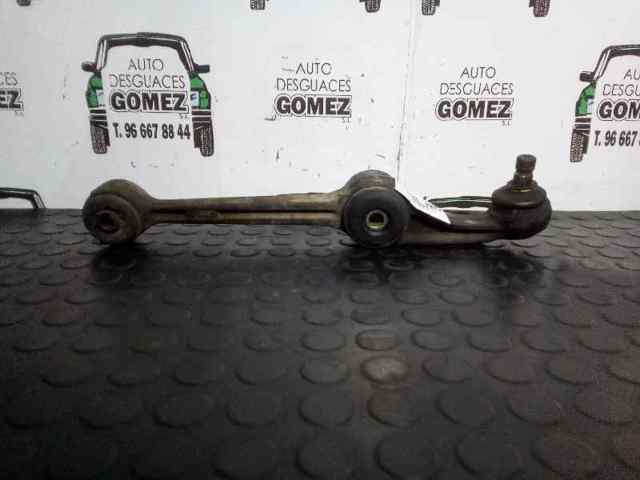 Brazo inferior izquierdo/derecho de suspensión delantera SE021156110A VAG