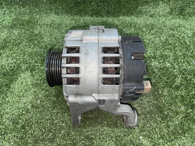 SG12B025 VAG Alternador  disponible Vigo