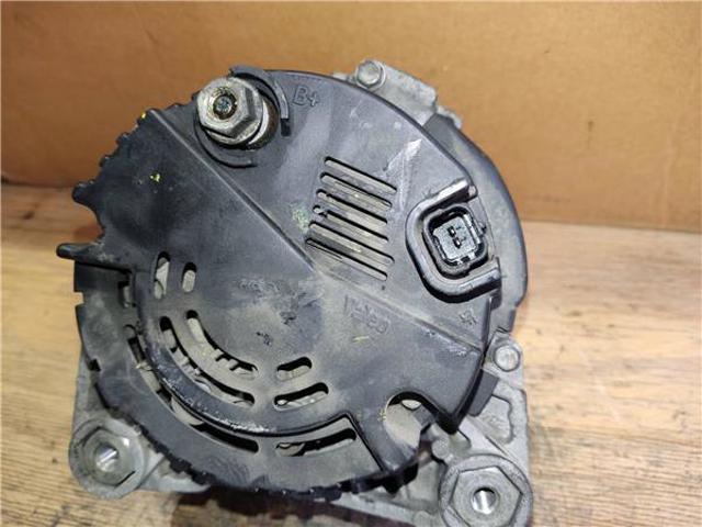 RENAULT SG12B038 Alternador  en stock Salamanca