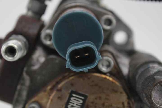 SH0113800D MAZDA Bomba de alta presión de combustible  disponible Alicante