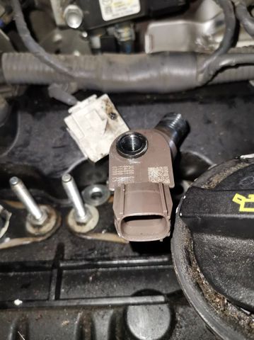 SH0113H50 MAZDA Inyector comprar Madrid