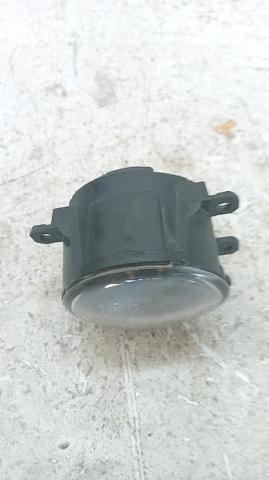 SU001A3436 TOYOTA Faro antiniebla izquierdo y derecho  en stock Gandía