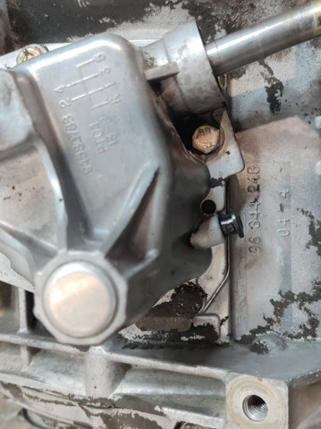 GM SW3944 Caja de cambios  en stock Valencia