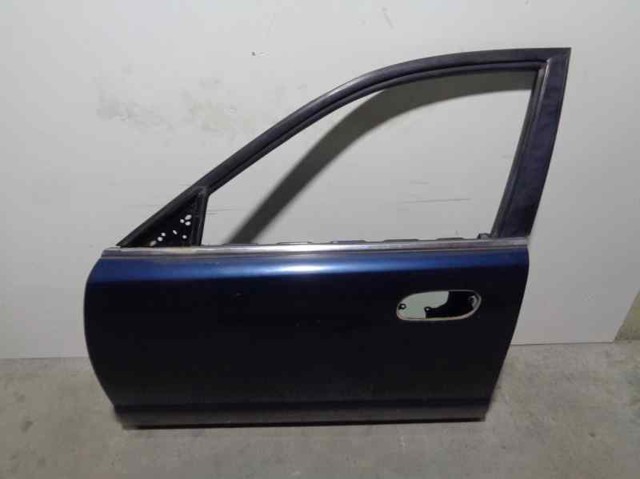 Puerta delantera izquierda T00159020P Mazda