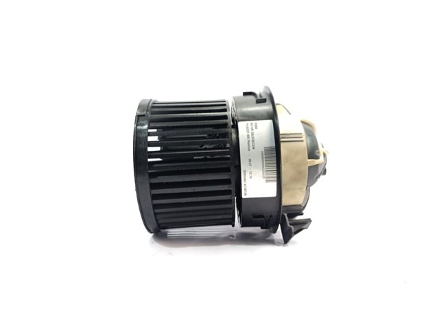 PEUGEOT T1000588K Motor del ventilador del calefactor  disponible Valladolid