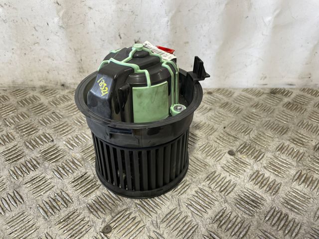 T1011131B PEUGEOT Ventilador habitáculo  en stock Córdoba