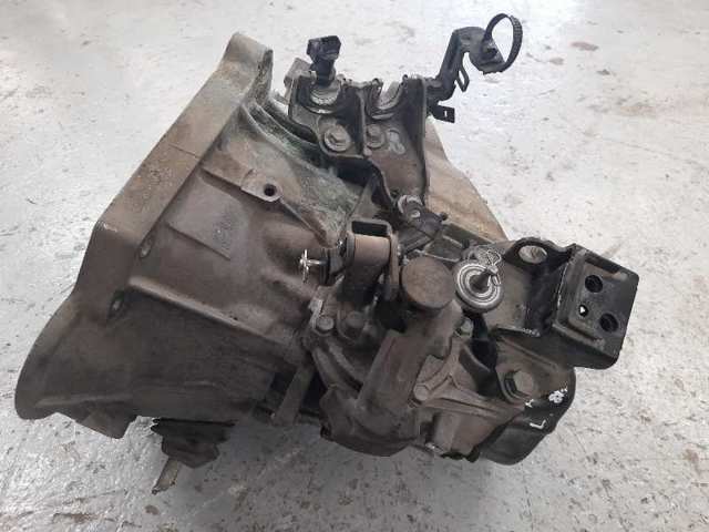 HYUNDAI T9J5G Caja de cambios manual completa  comprar en Albacete