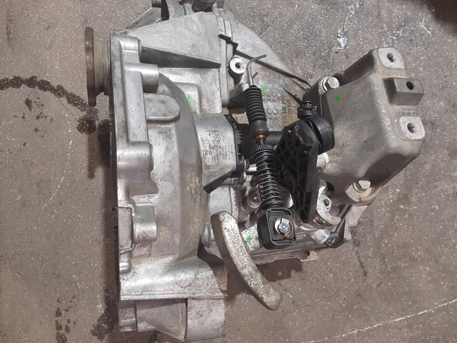 TCW VAG Caja de cambios manual completa  disponible Vigo
