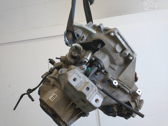 Caja de cambios mecánica, completa Volkswagen Polo 6 AW1, BZ1, AE1