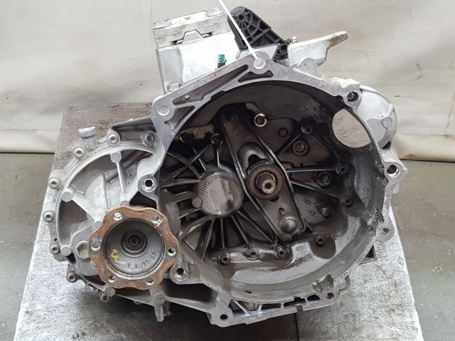 Caja de cambios mecánica, completa Volkswagen Polo 6 AW1, BZ1, AE1