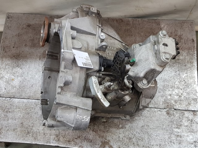 Caja de cambios mecánica, completa Volkswagen Polo 6 AW1, BZ1, AE1
